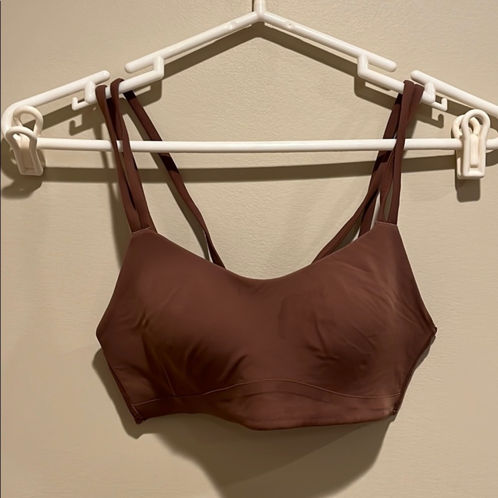 Lulu lemon sports bra